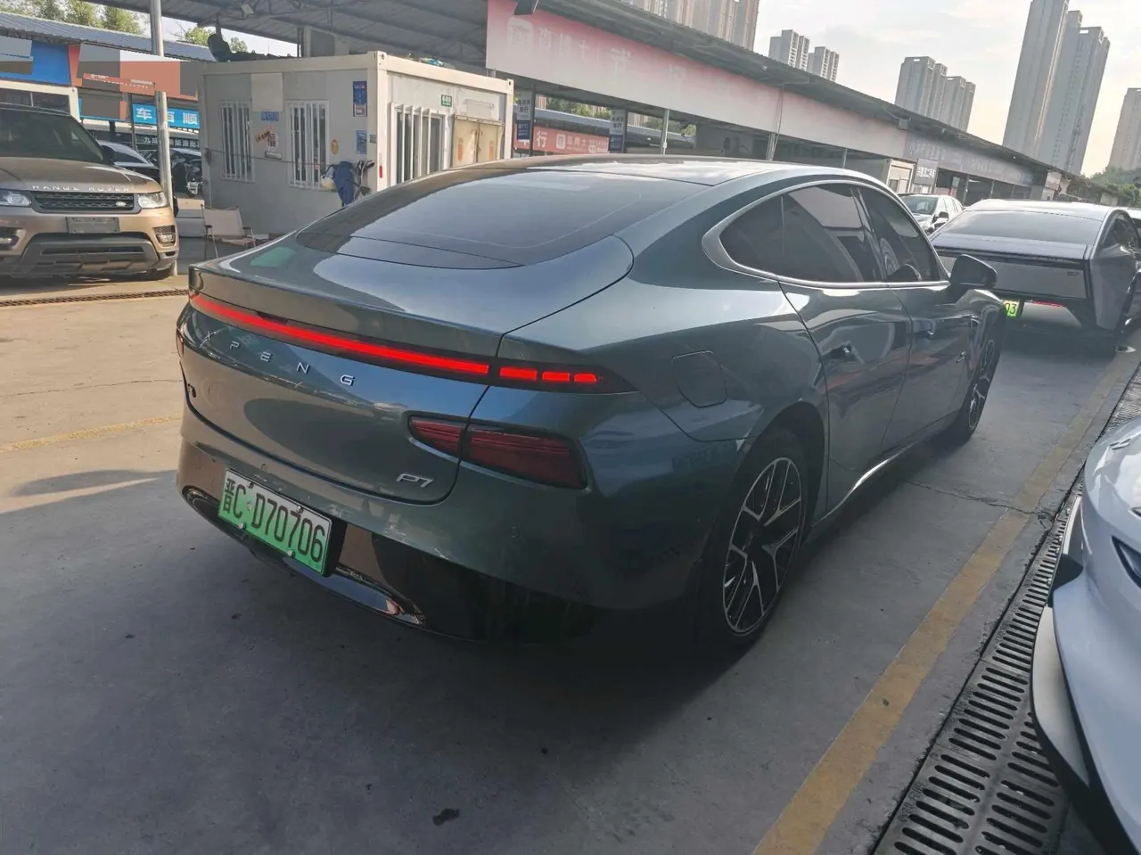 Xpeng 2023 P7i 702 Max automatic gear 10