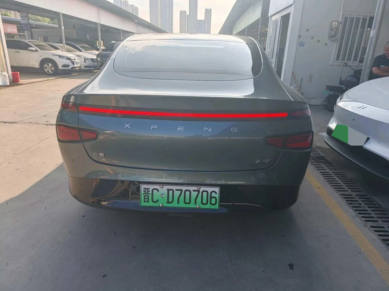 Xpeng 2023 P7i 702 Max automatic gear 9