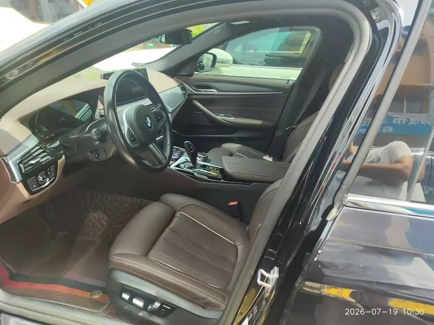 BMW 5 Series 2022 530Li 2.0T Leading Luxury Suit (Modified) Automatic Gear 4