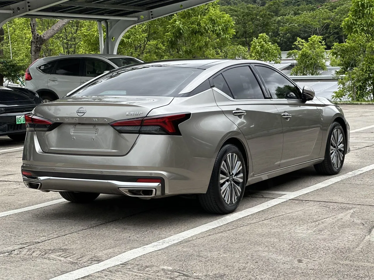 Nissan 2022 Teana 2.0 stepless XL-Upr premium version automatic gear 6