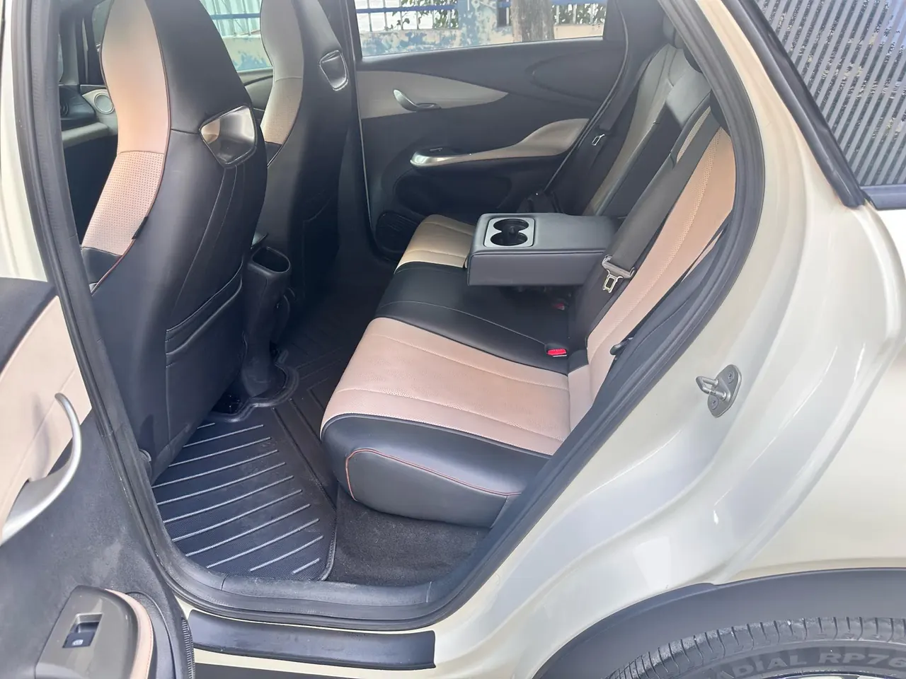 BYD 2023 Dolphin 420km Fashion Edition Automatic 5