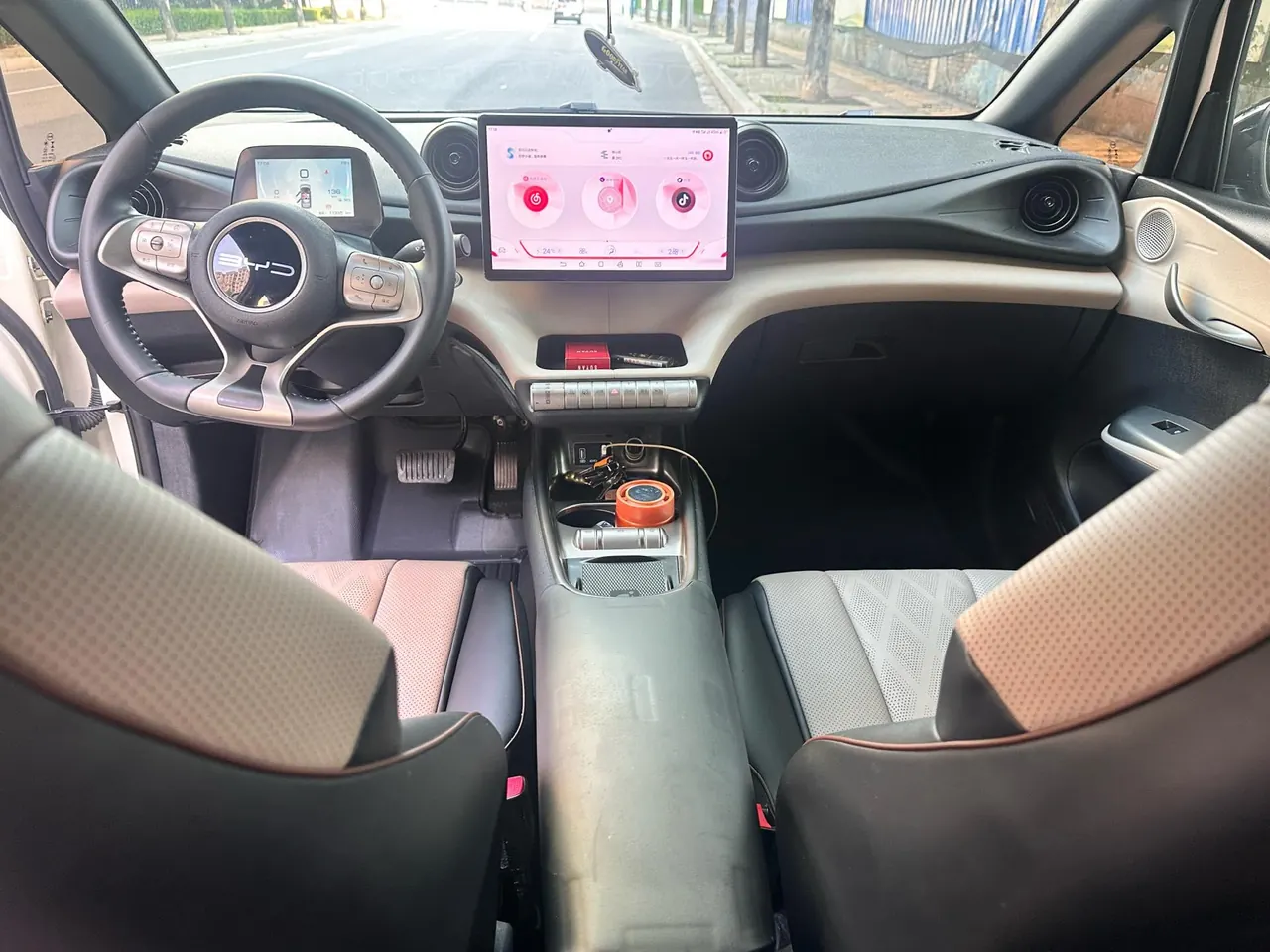 BYD 2023 Dolphin 420km Fashion Edition Automatic 6