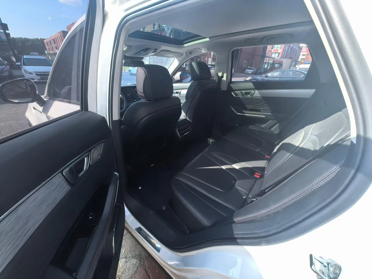 Bestune 2023 T99 2.0T exclusive automatic transmission 2