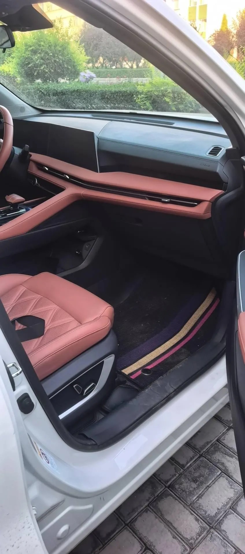 ChangAn 2023 CS75 PLUS 1.5T Prestige Automatic 4