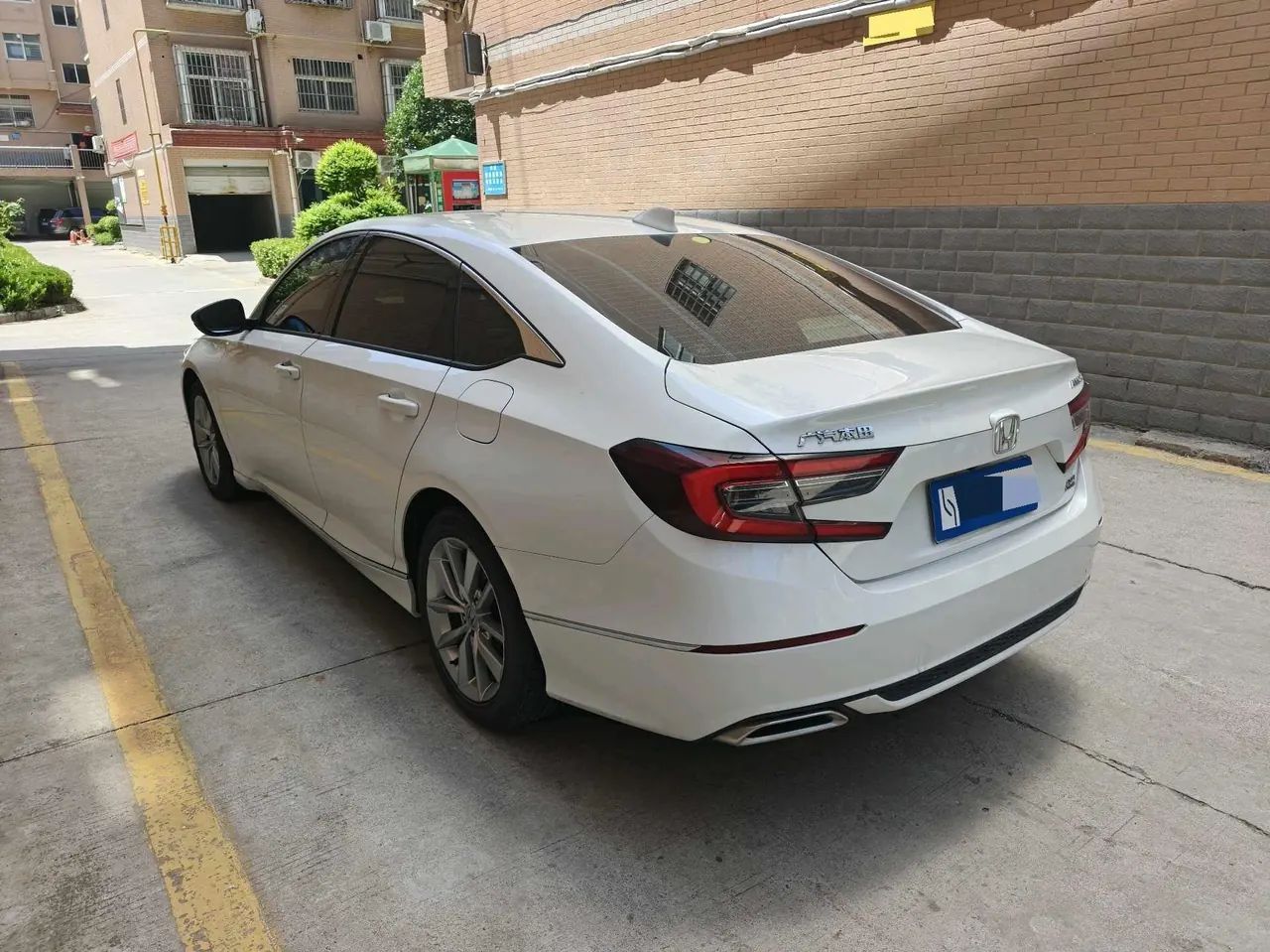 Honda 2022 10th Generation Accord 1.5T Stepless 260TURBO Deluxe Automatic Gear 4