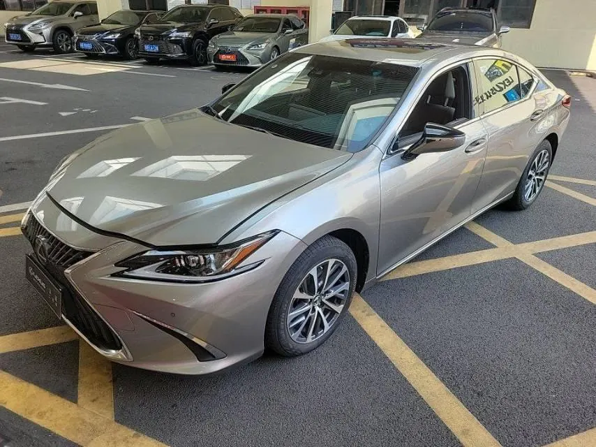 Lexus ES (Imported) 2024 ES200 2.0 Stepless Edition Automatic Gear - View 1