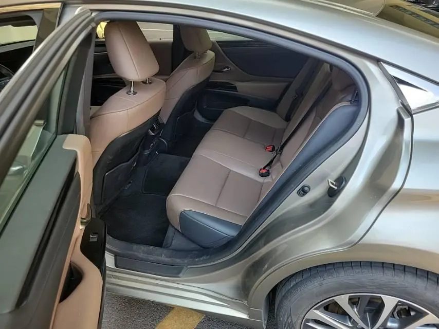 Lexus ES (Imported) 2024 ES200 2.0 Stepless Edition Automatic Gear 4