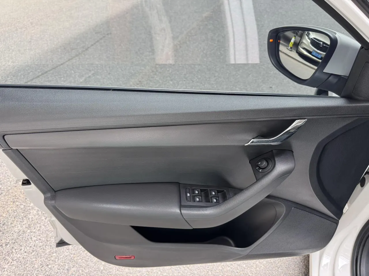 Skoda 2022 Ming Rui 1.5 Comfortable Edition Automatic Gear 11