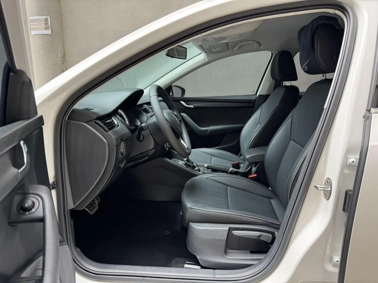 Skoda 2022 Ming Rui 1.5 Comfortable Edition Automatic Gear 6