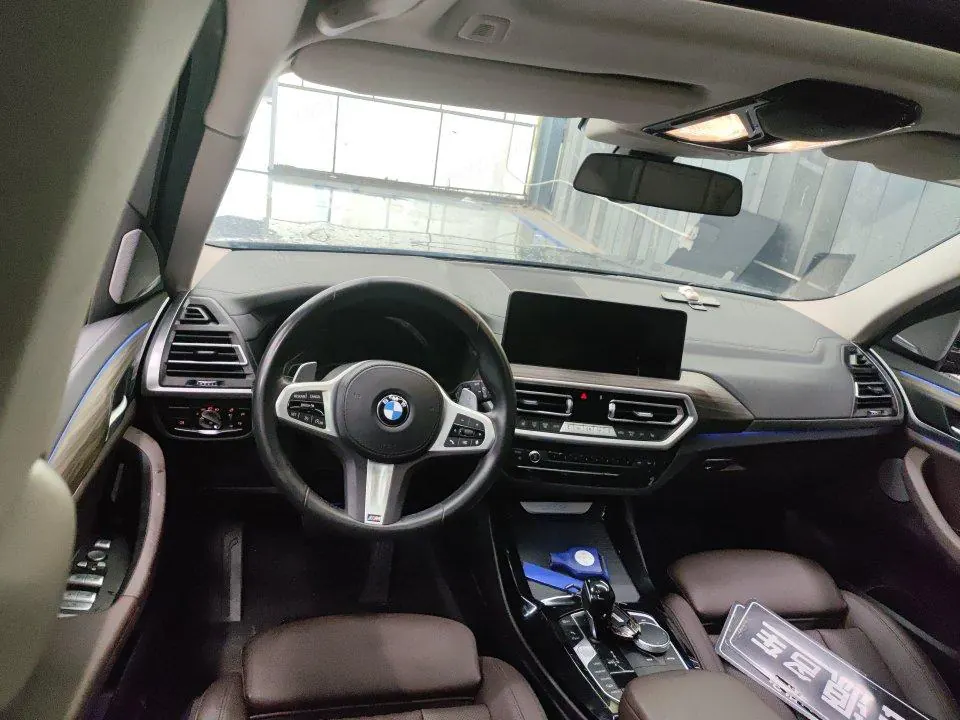 BMW 2022 X3 xDrive30i 2.0T Leading M Obsidian Night Suit Automatic Gear 6