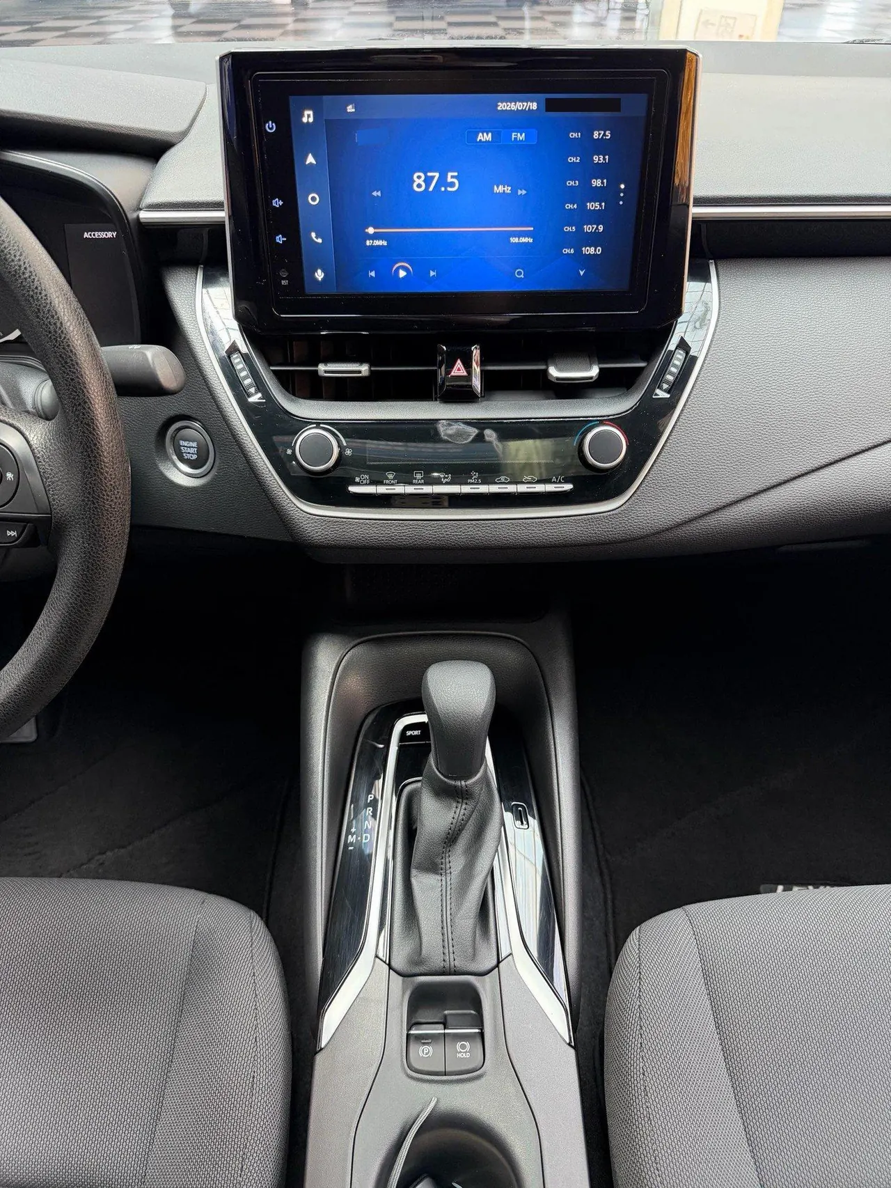 Toyota 2022 Lei Ling 1.2T Stepless 185T Deluxe Automatic Gear 11