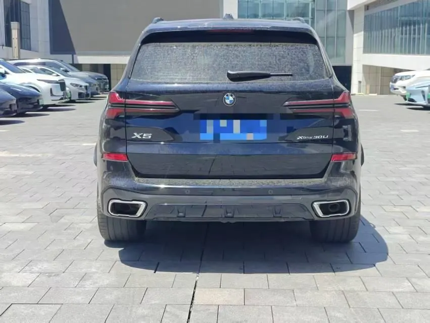 BMW 2023 X5 xDrive30Li 48V 2.0T exclusive m sports obsidian night suit automatic gear 4