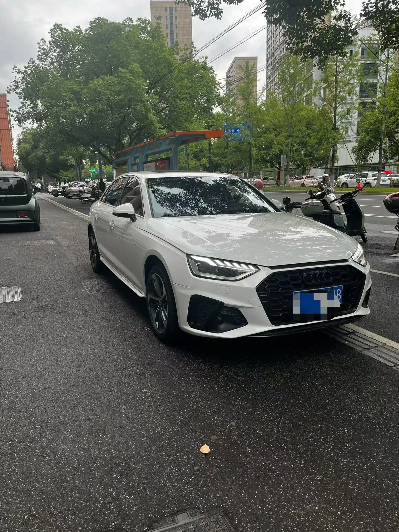 Audi 2023 A4L 2.0TFSI 40TFSI Fashion Dynamic Automatic 3