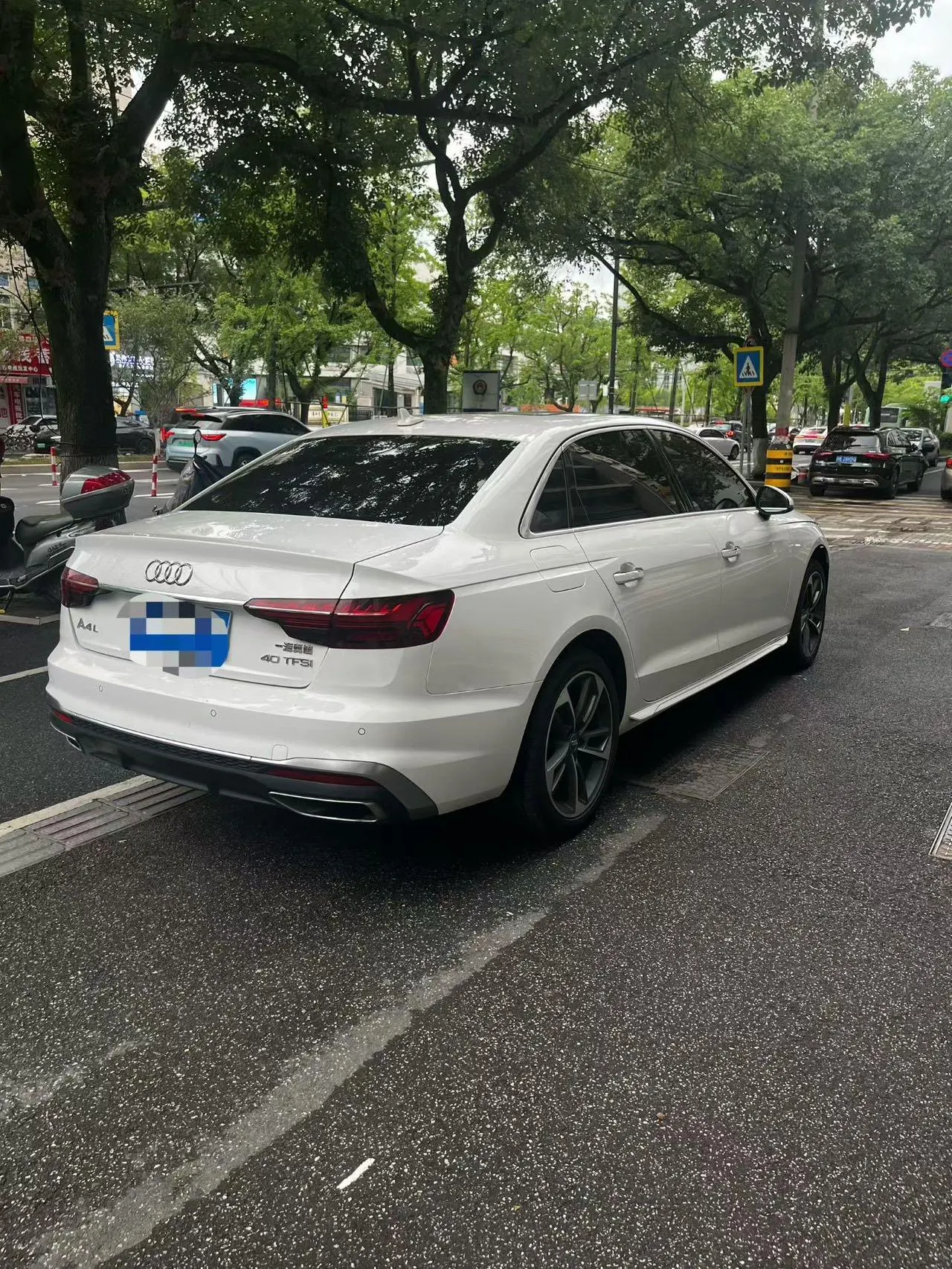 Audi 2023 A4L 2.0TFSI 40TFSI Fashion Dynamic Automatic 4