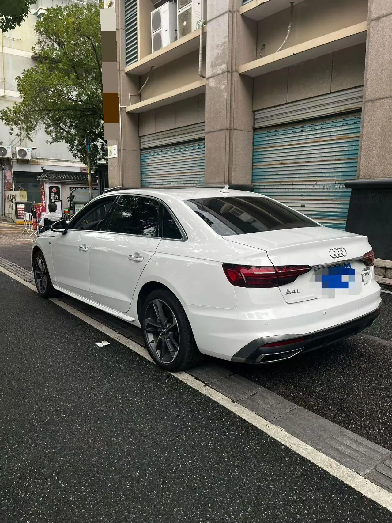 Audi 2023 A4L 2.0TFSI 40TFSI Fashion Dynamic Automatic 6