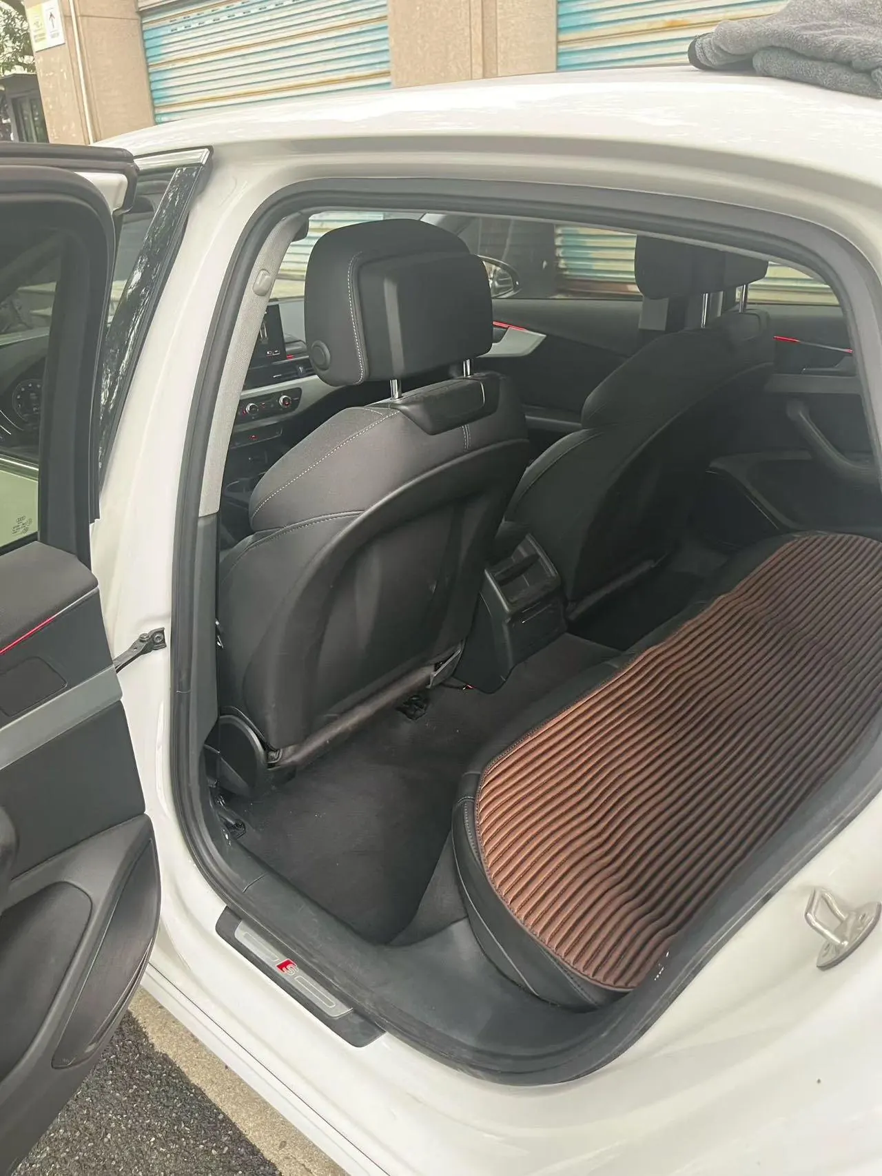 Audi 2023 A4L 2.0TFSI 40TFSI Fashion Dynamic Automatic 8
