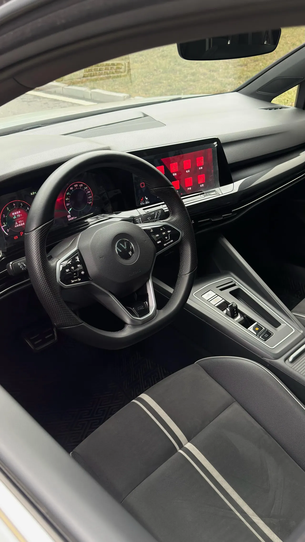 Volkswagen 2021 Golf 8 1.4TSI 280TSI 30th Anniversary Edition Automatic 3
