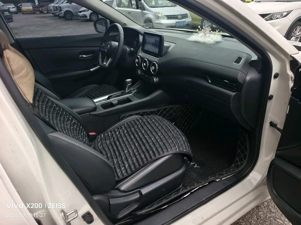 Nissan 2021 Sylphy 1.6 Stepless XL Pleasant Edition Automatic Gear 3