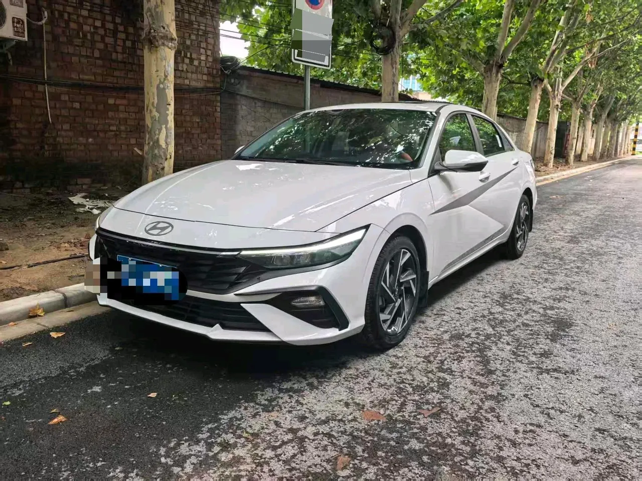Hyundai 2023 Elantra-sedan 1.5 stepless GLX elite automatic gear - View 1