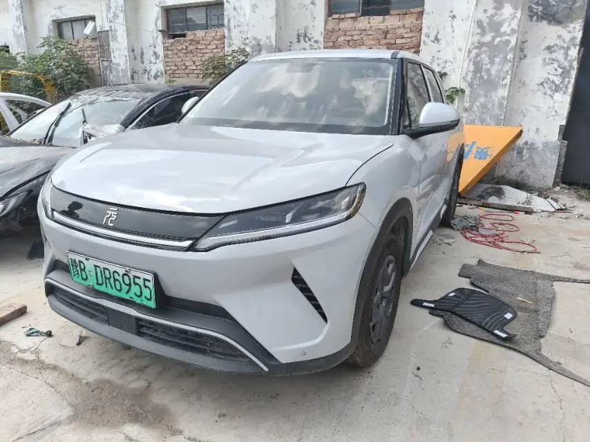 Open image lightbox: BYD 2024 Yuan UP 301KM Leading Automatic Gear