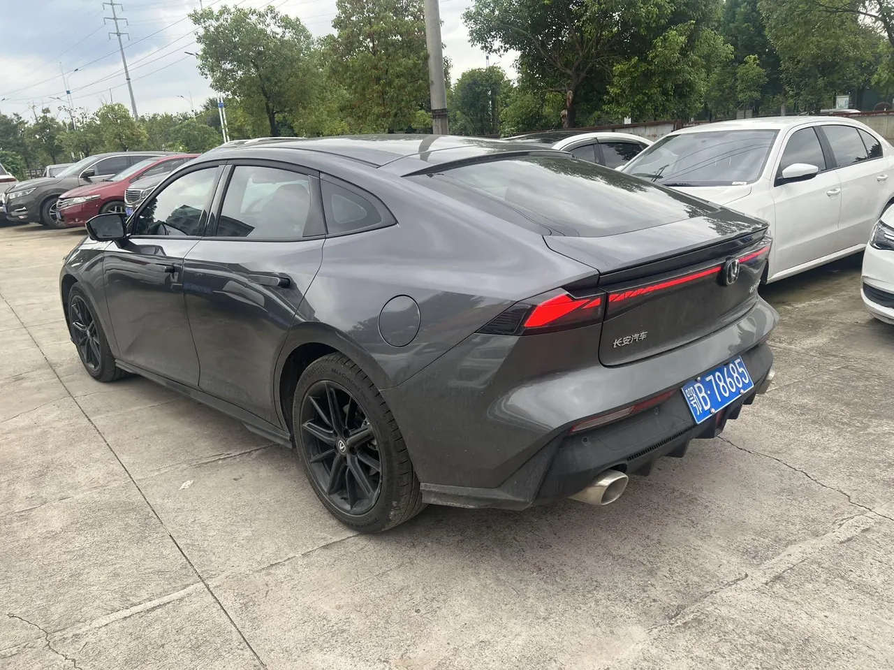 ChangAn 2024 UNI-V 1.5T exclusive automatic gear 6