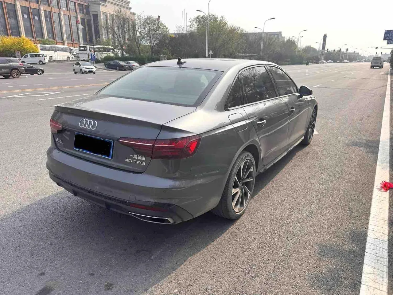 Audi 2023 A4L 2.0TFSI 40TFSI Deluxe Dynamic Automatic 6