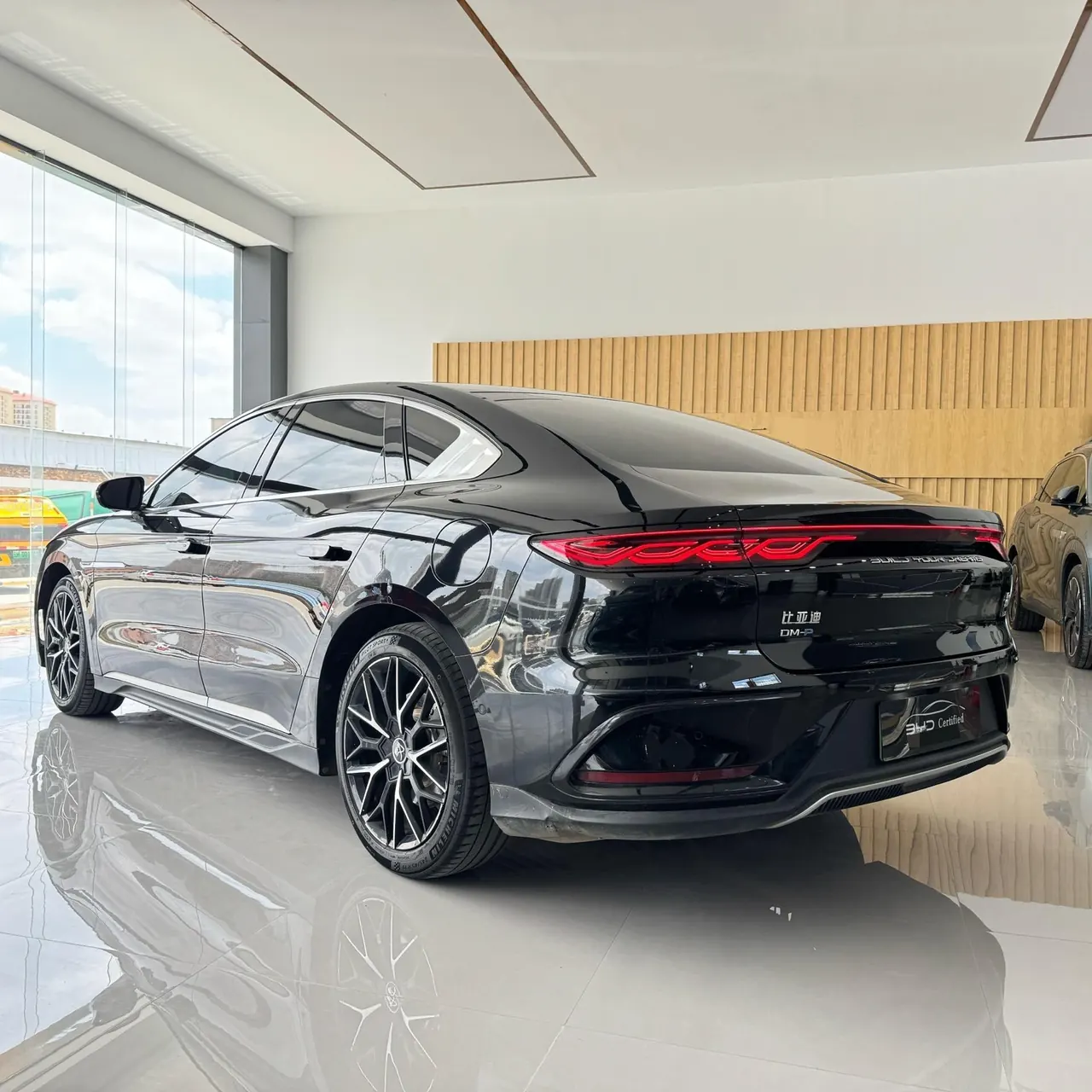 BYD 2022 Han DM-p 1.5T stepless 202KM four-wheel drive flagship automatic gear 4