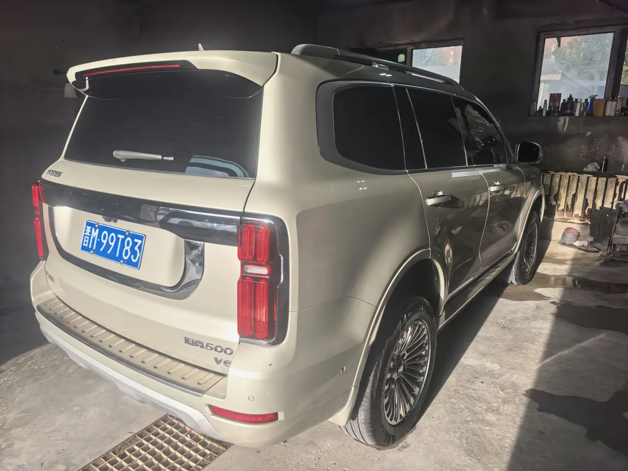 Tank 2023 Tank 500 48V 3.0T Sports Edition Dengfeng 5-seat Automatic Gear 5
