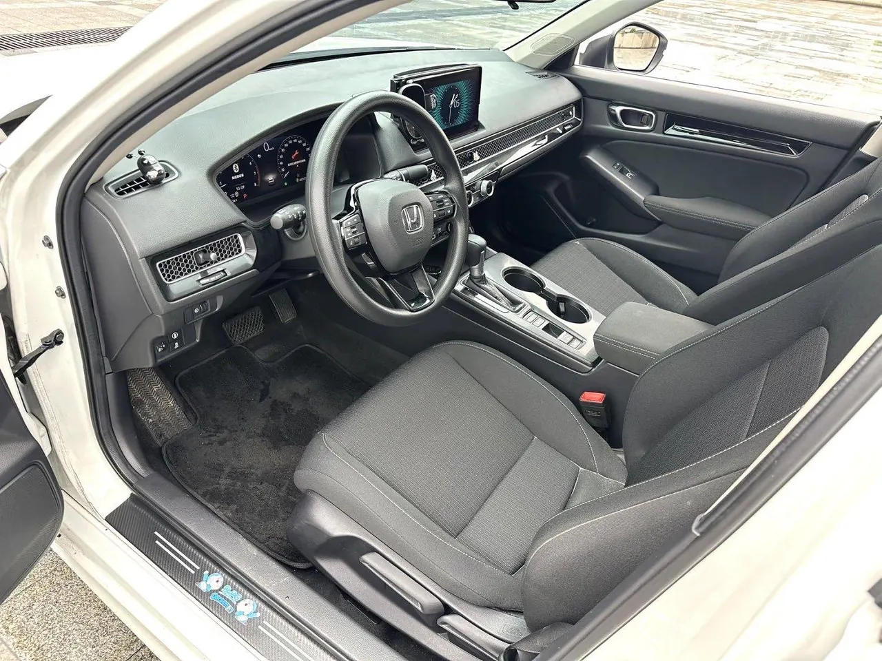 Honda 2023 Civic 1.5T CVT 240TURBO Sporty Edition Automatic 13