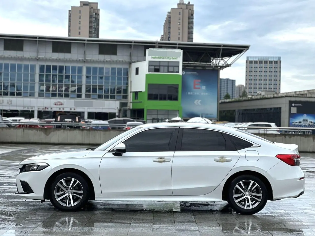 Honda 2023 Civic 1.5T CVT 240TURBO Sporty Edition Automatic 8