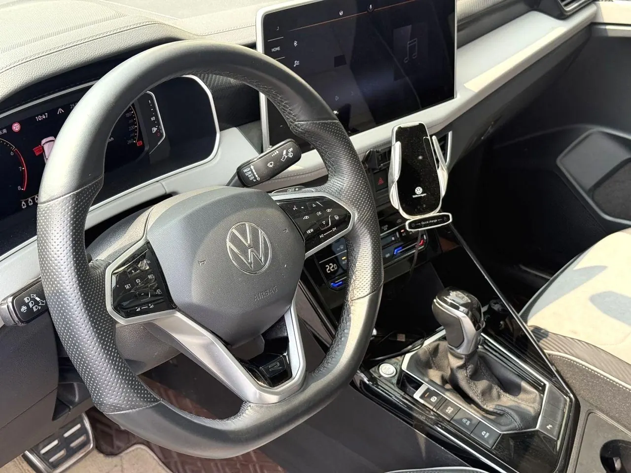 Volkswagen 2023 Tanyue X 2.0TSI 330TSI Two-Drive Distinguished High-Energy Edition Automatic Gear 4