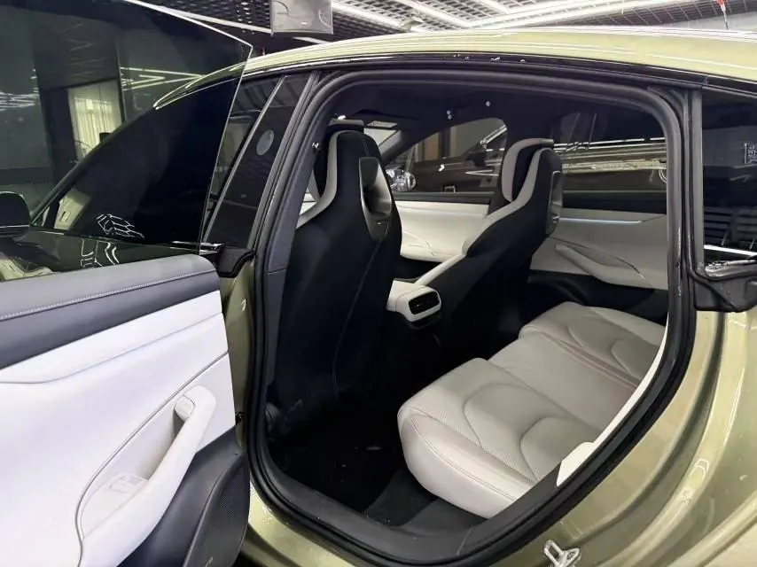 MI 2024 SU 7 830km Rear Drive Ultra Long Endurance High-end Smart Drive Pro Edition Automatic Gear 6