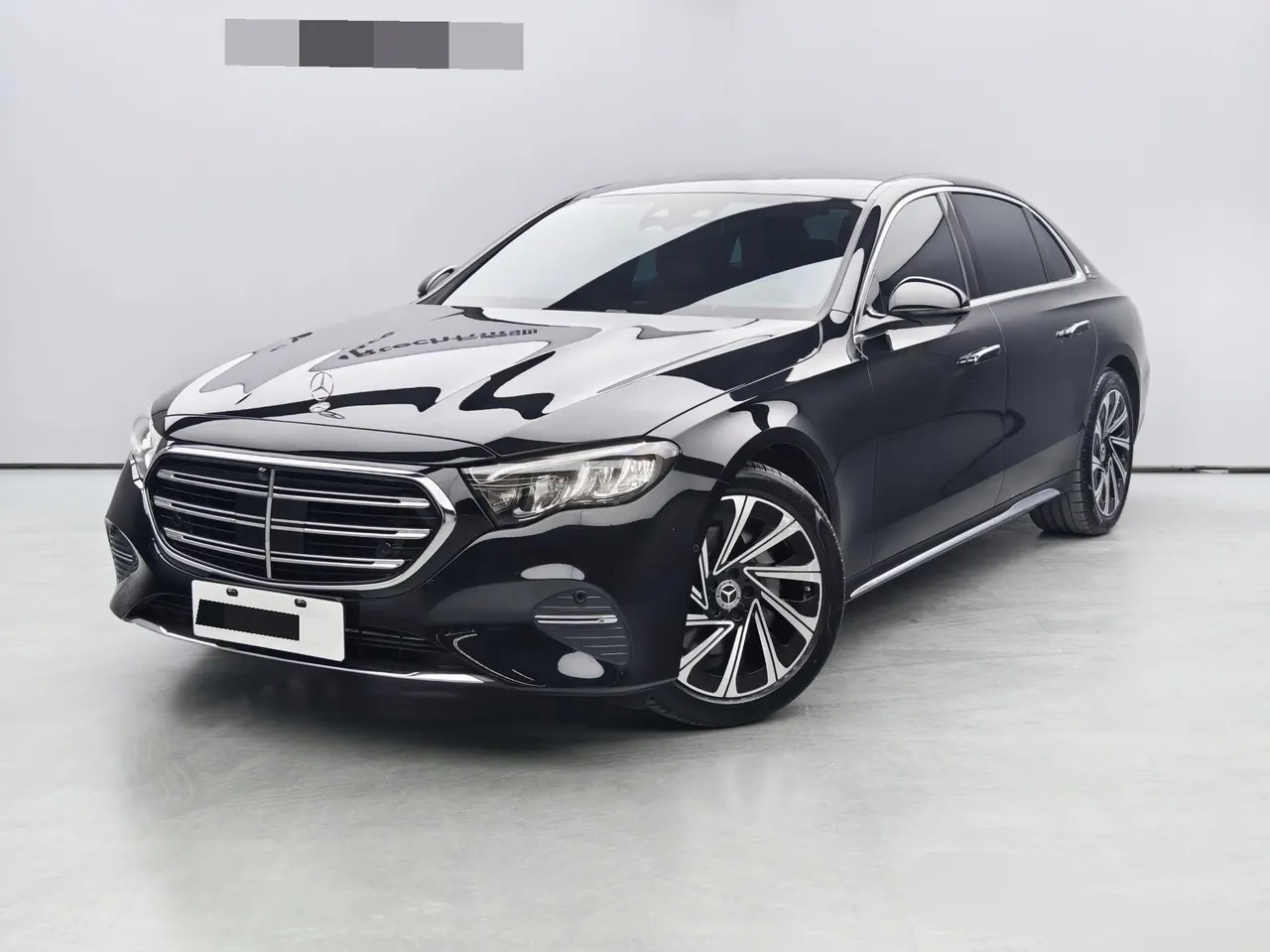 Mercedes Benz E Class 2024 E 300 L 48V 2.0T Luxury Automatic Gear - View 1