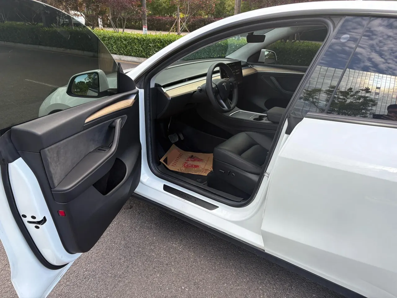 Tesla 2022 Model Y rear-wheel drive version (facelift) automatic gear 7