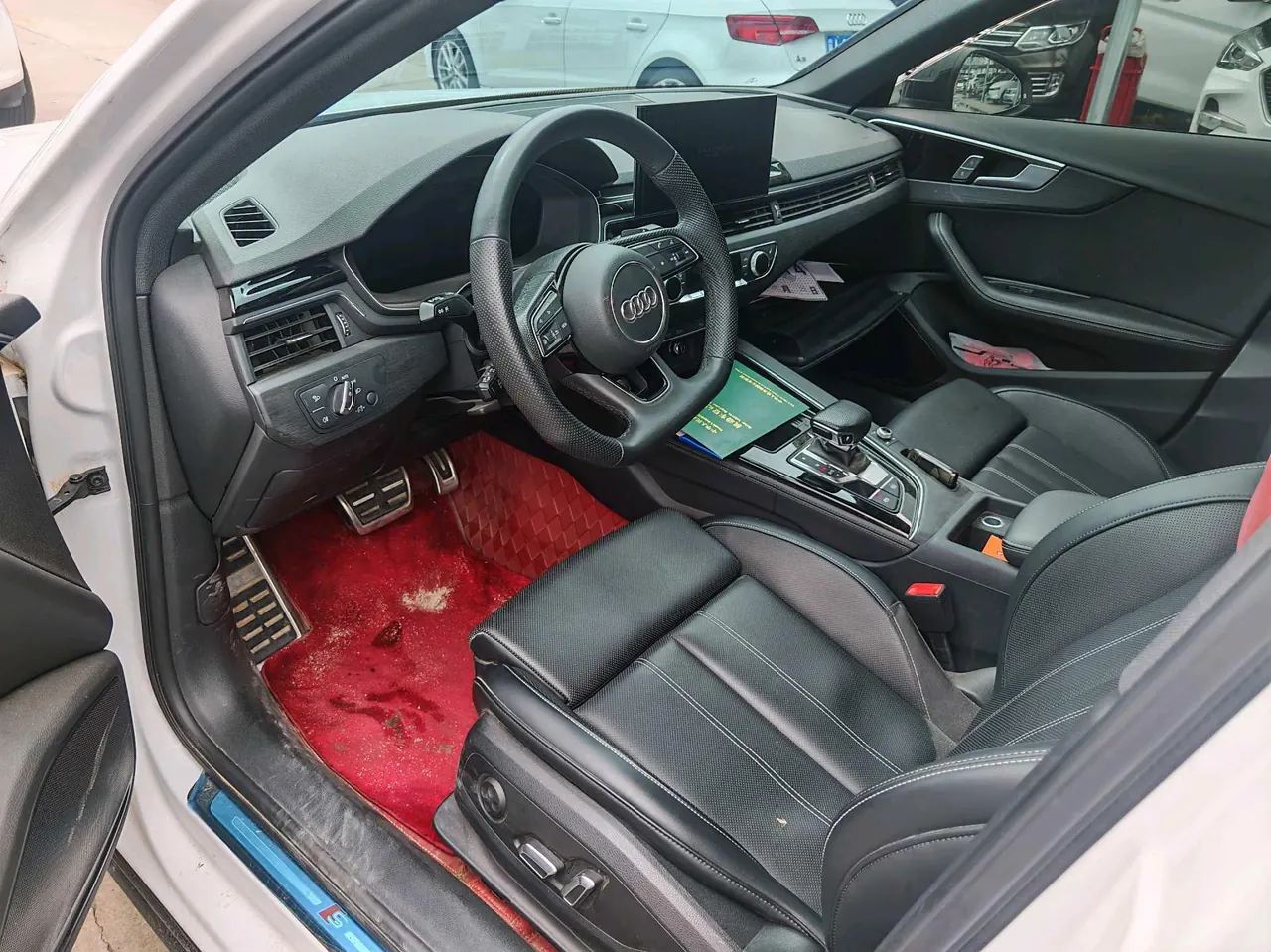 Audi 2024 A4L 2.0TFSI 40TFSI Deluxe Dynamic Automatic 5
