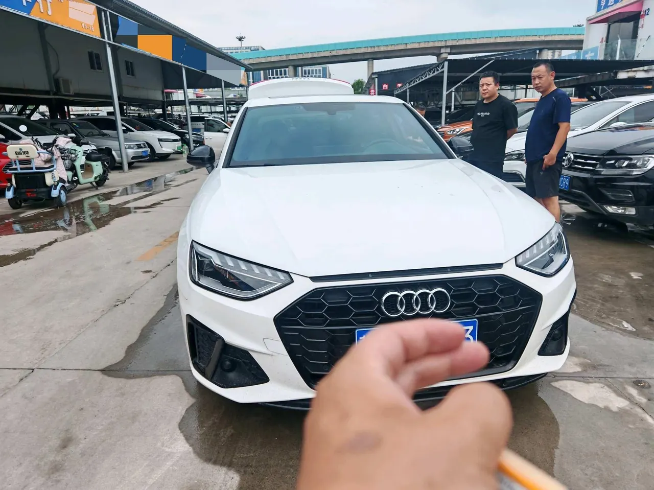 Audi 2024 A4L 2.0TFSI 40TFSI Deluxe Dynamic Automatic 6
