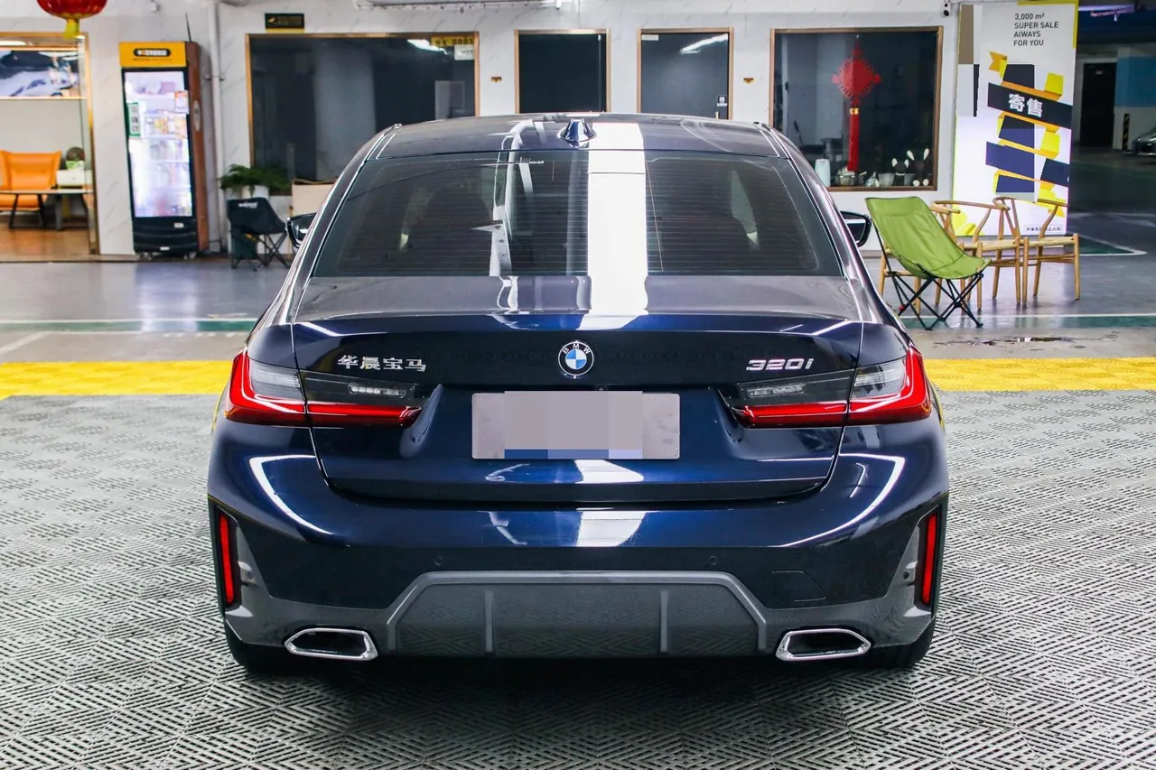 BMW 3 Series 2023 320i 2.0T M Sports Suit Automatic Gear 16