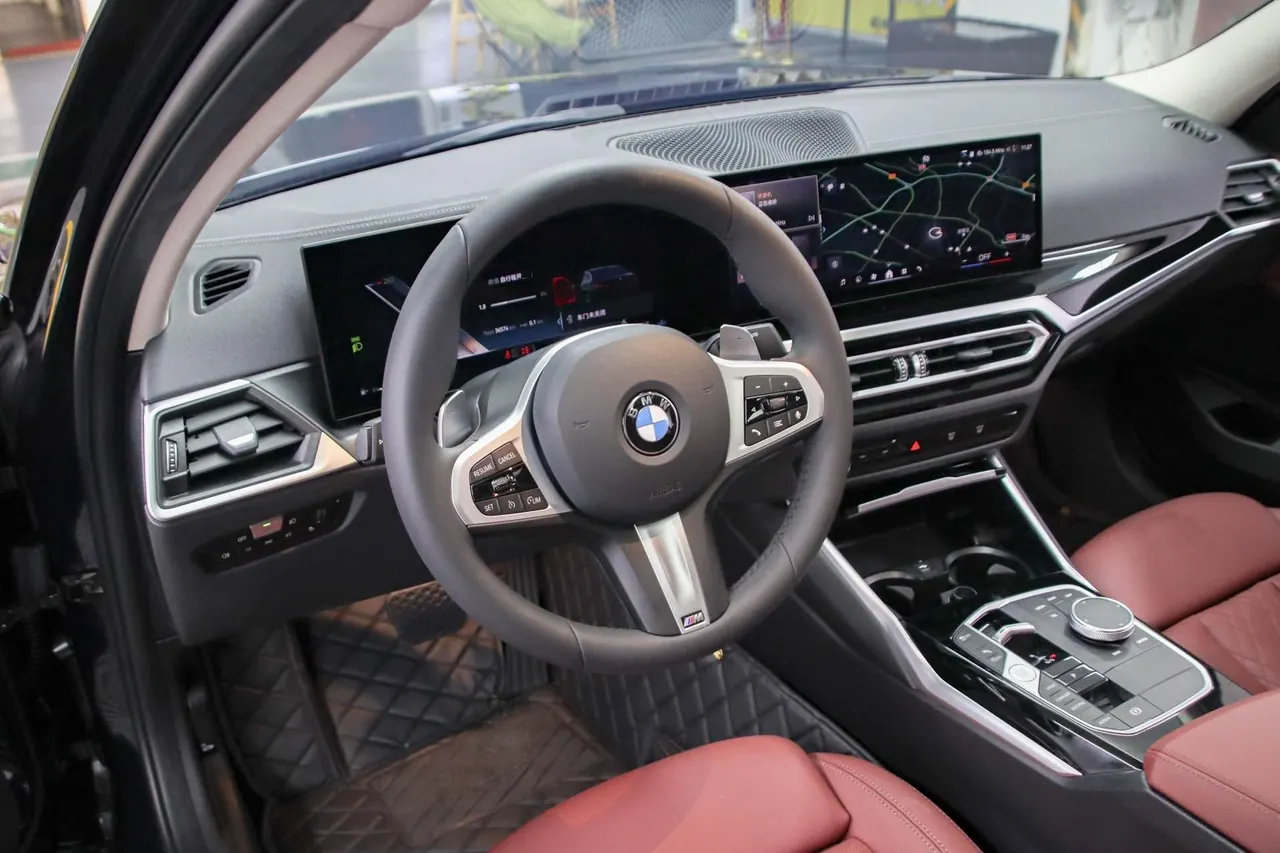 BMW 3 Series 2023 320i 2.0T M Sports Suit Automatic Gear 4