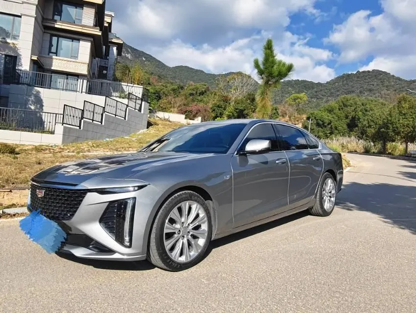 Open image lightbox: Cadillac 2023 CT6 2.0T 28T luxury automatic gear