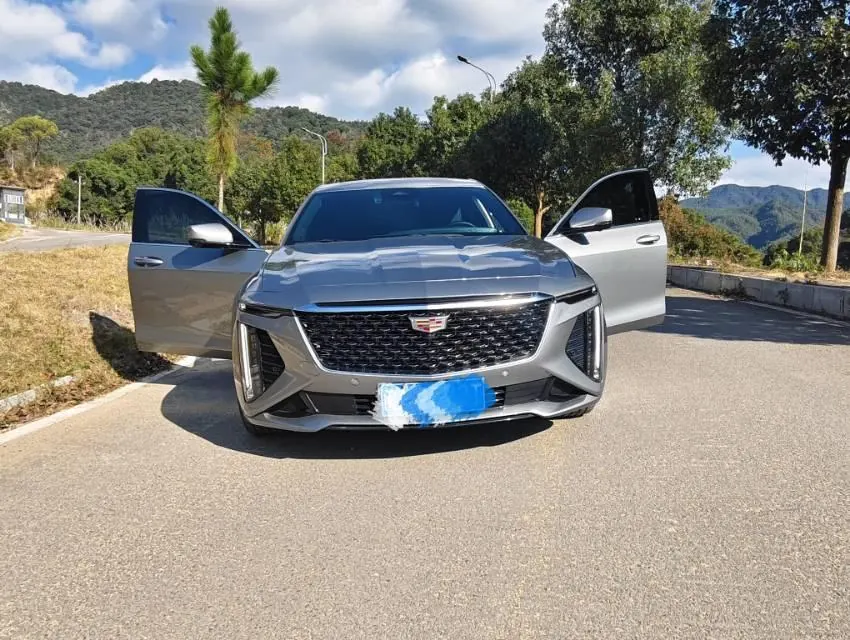 Cadillac 2023 CT6 2.0T 28T luxury automatic gear 2