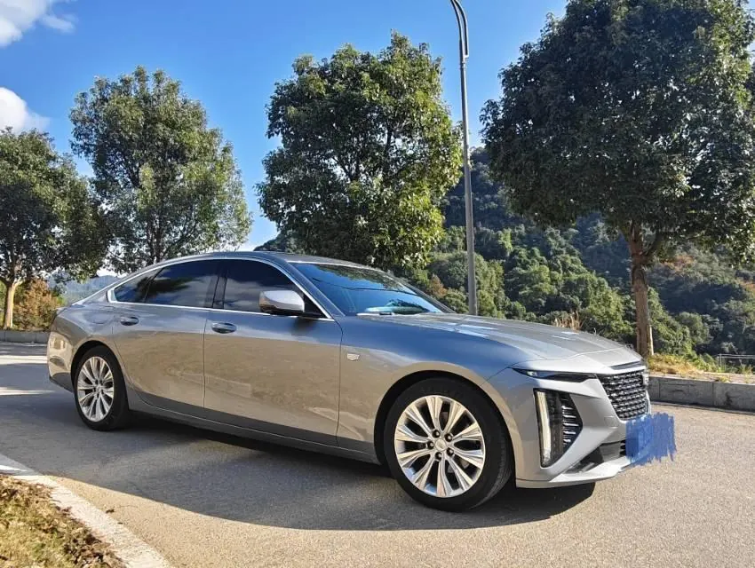 Cadillac 2023 CT6 2.0T 28T luxury automatic gear 3