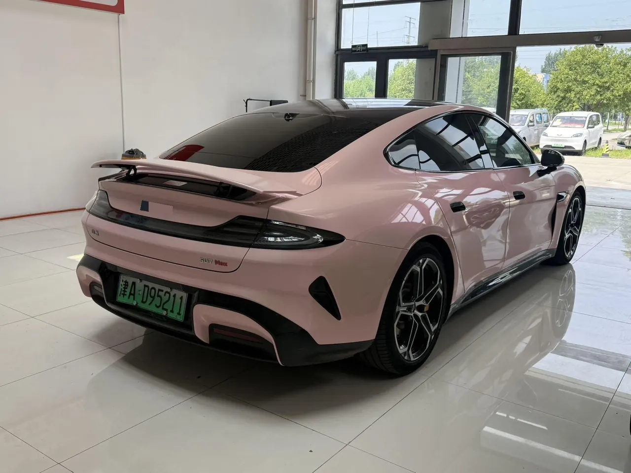 MI 2024 SU 7 800km 4-wheel drive ultra-long endurance high-end smart driving Max version automatic gear 8