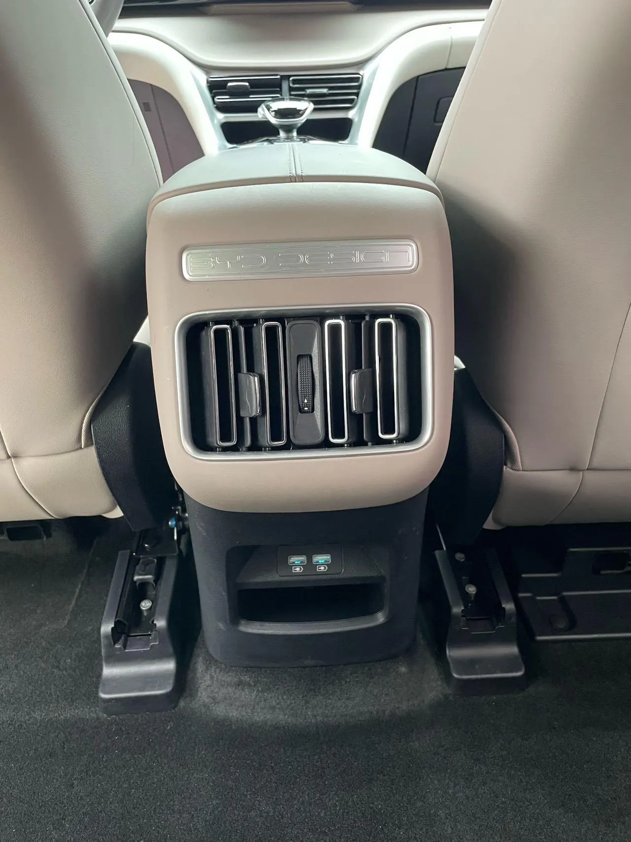 BYD Song Pro New Energy 2024 Song Pro DM-i 1.5 Stepless Glory Edition Exceed 110KM Automatic Gear 12