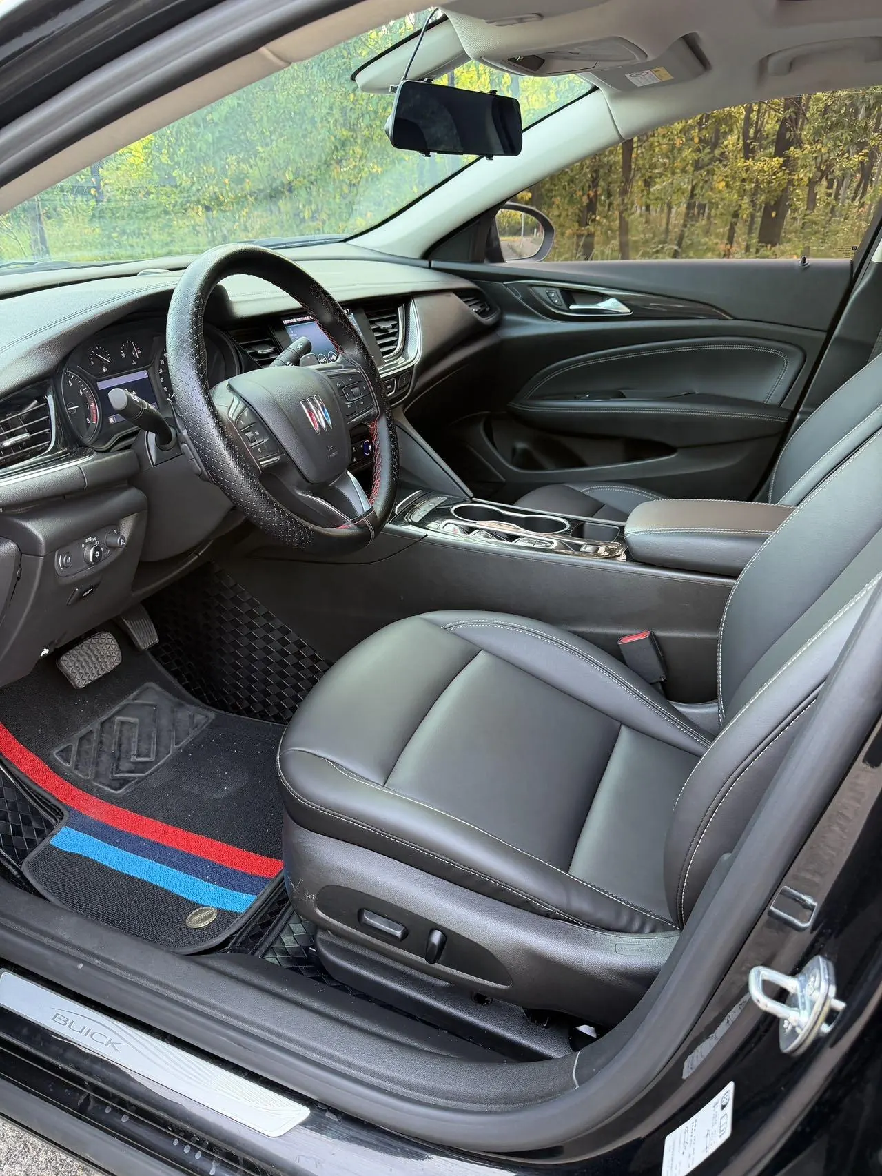 Buick 2024 Regal 1.5T 25T Super Edition Automatic Gear 4
