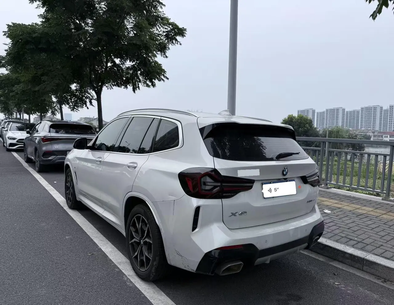 BMW 2023 X3 xDrive25i 2.0T M sports suit automatic gear 3