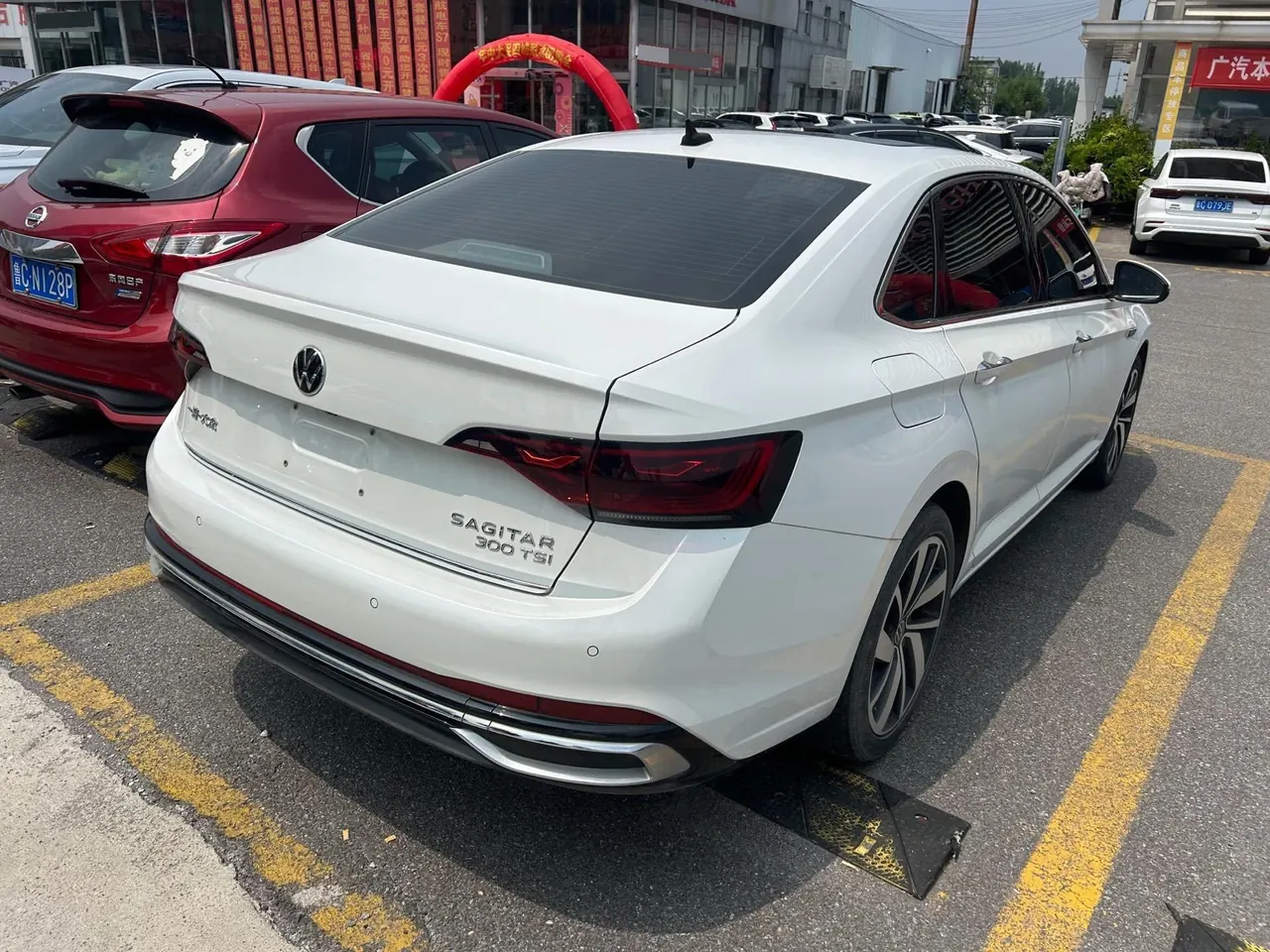 Volkswagen 2023 Sagittarius 1.5TSI 300TSI Excellent Edition Automatic Gear 2