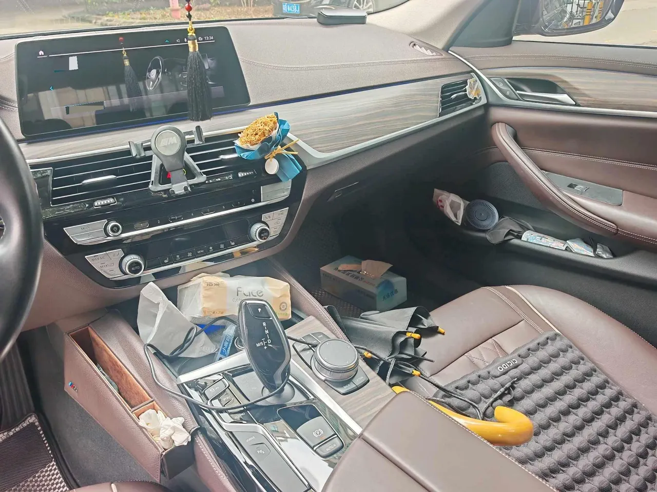BMW 5 series new energy 2020 530Le 2.0T mileage upgraded luxury package automatic gear 10
