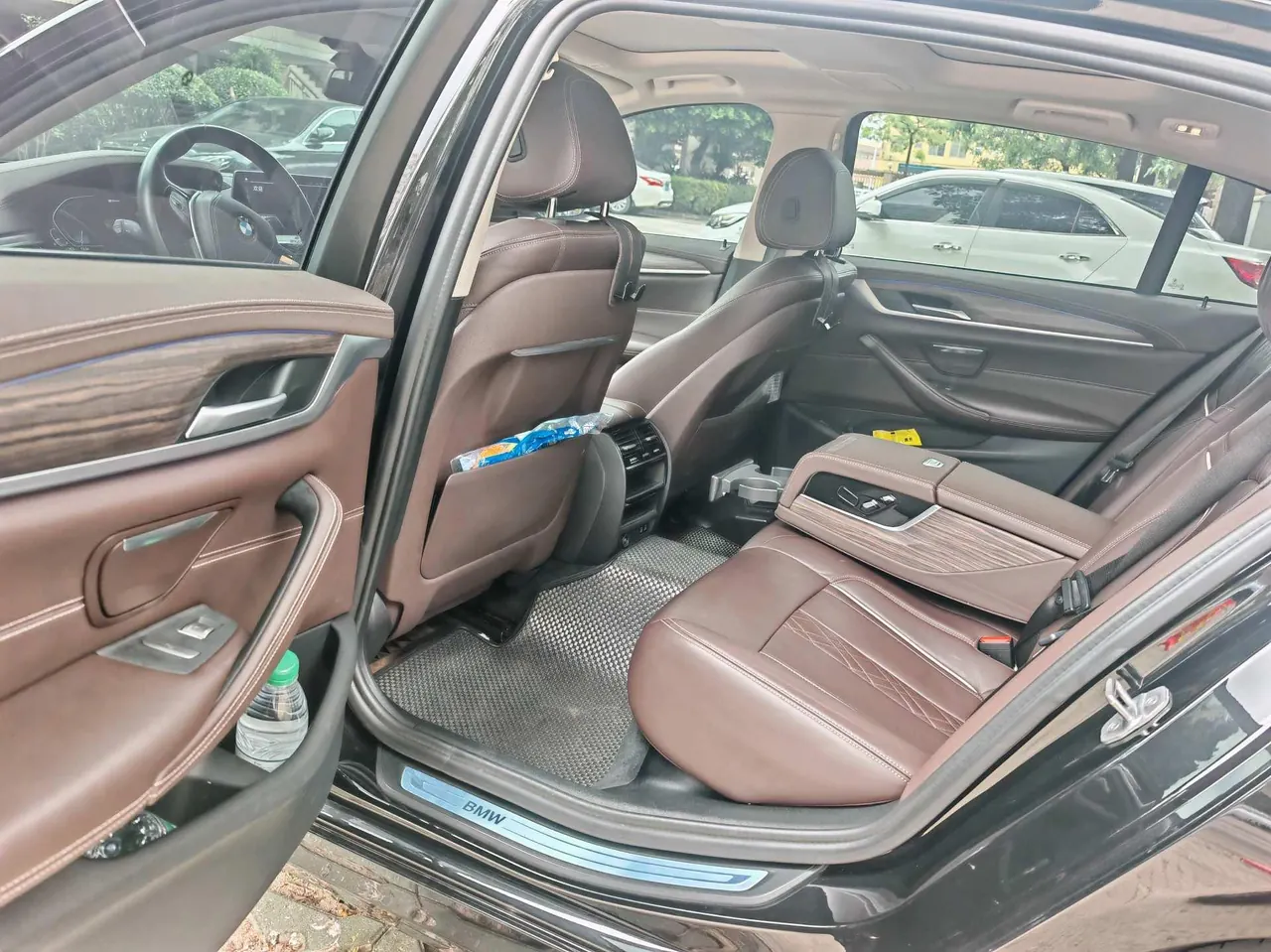 BMW 5 series new energy 2020 530Le 2.0T mileage upgraded luxury package automatic gear 11