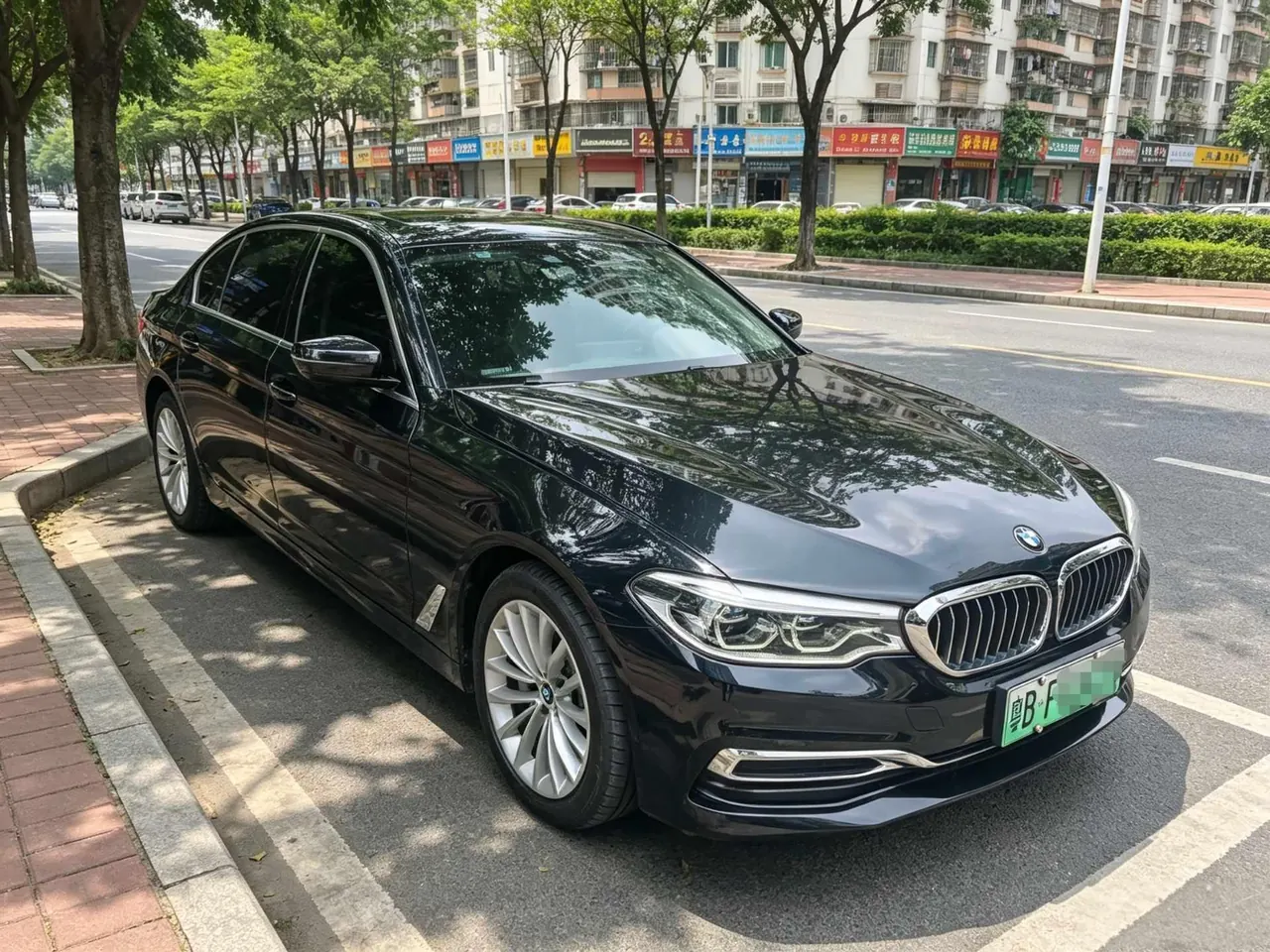 BMW 5 series new energy 2020 530Le 2.0T mileage upgraded luxury package automatic gear 5