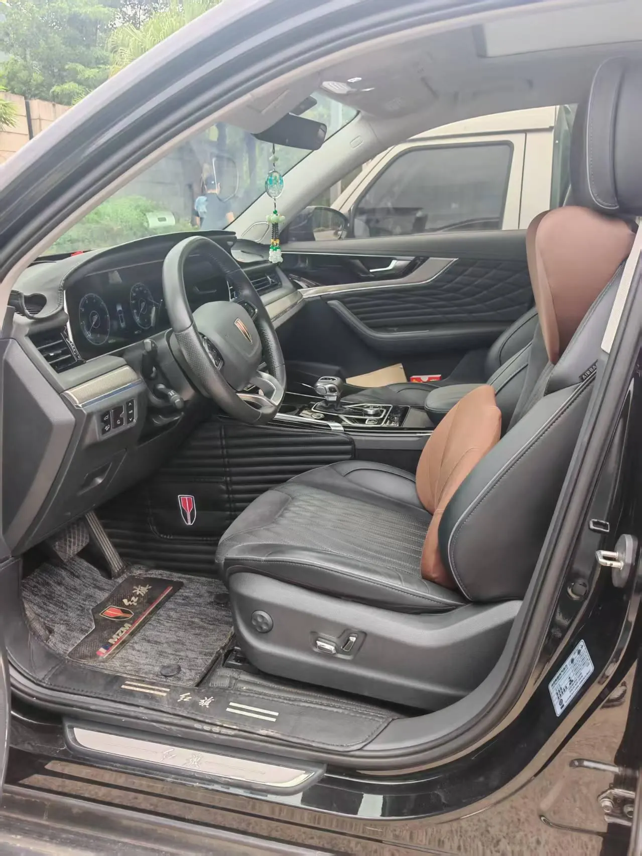 HongQi 2022 HS5 2.0T Zhilian Flag Edition (Revised) Automatic Gear 2
